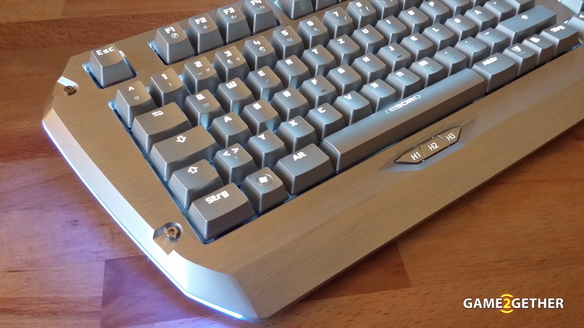 Tesoro Colada „Saint“ – Gaming Tastatur Test/Review