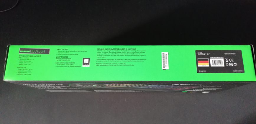 Razer Ornata V2 Gaming Tastatur Verpackung