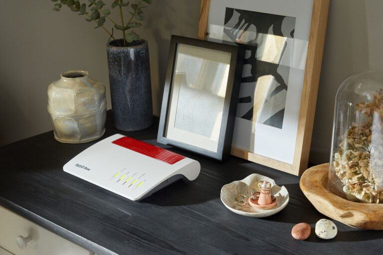 AVM präsentiert die FRITZ!Box 7590 AX