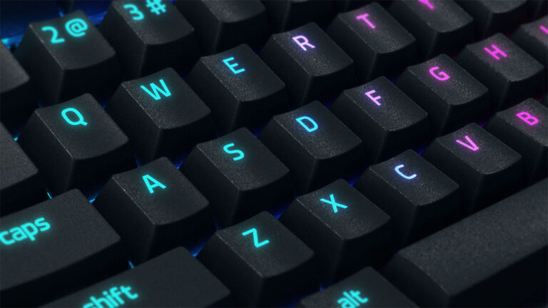 Razer Blackwidow V4 Pro – Ultimative Kontrolle und Immersion