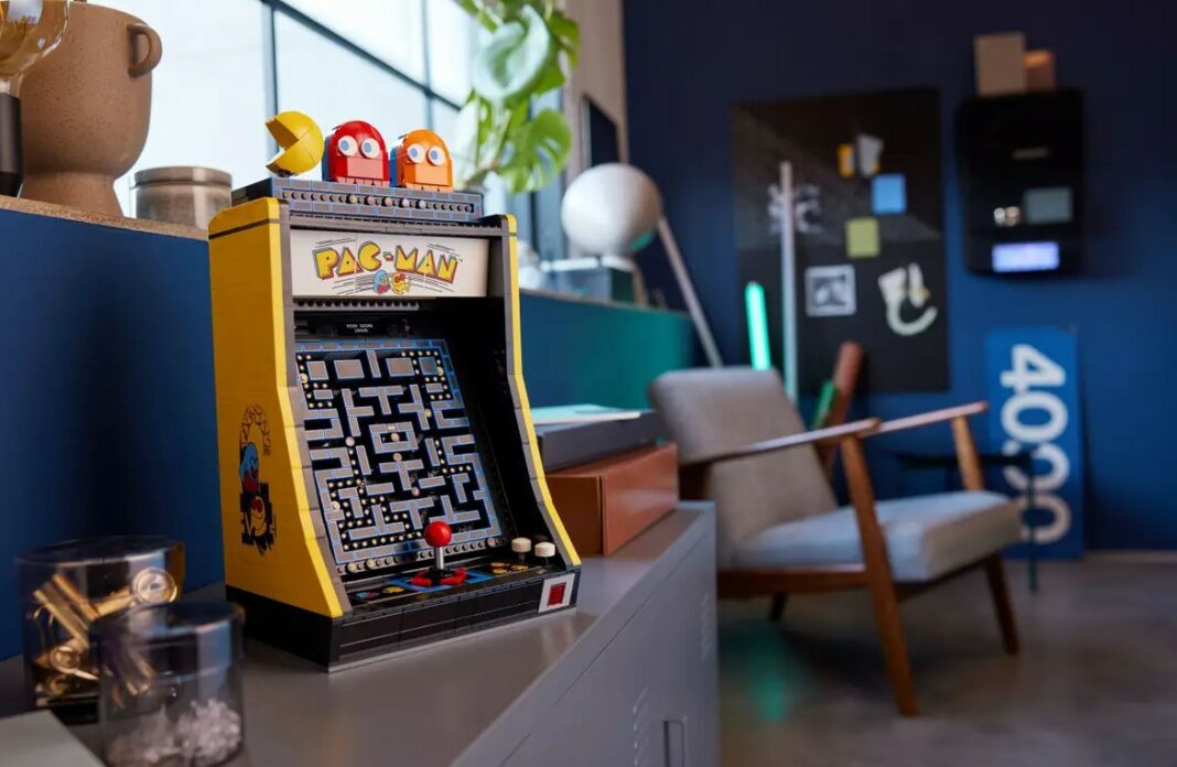 LEGO Pac-Man Arcade