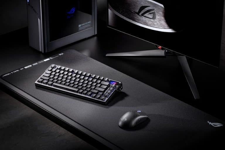 ASUS ROG präsentiert die Azoth Extreme