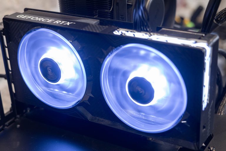 KFA2 GeForce RTX 5070 1-Click OC – Test/Review