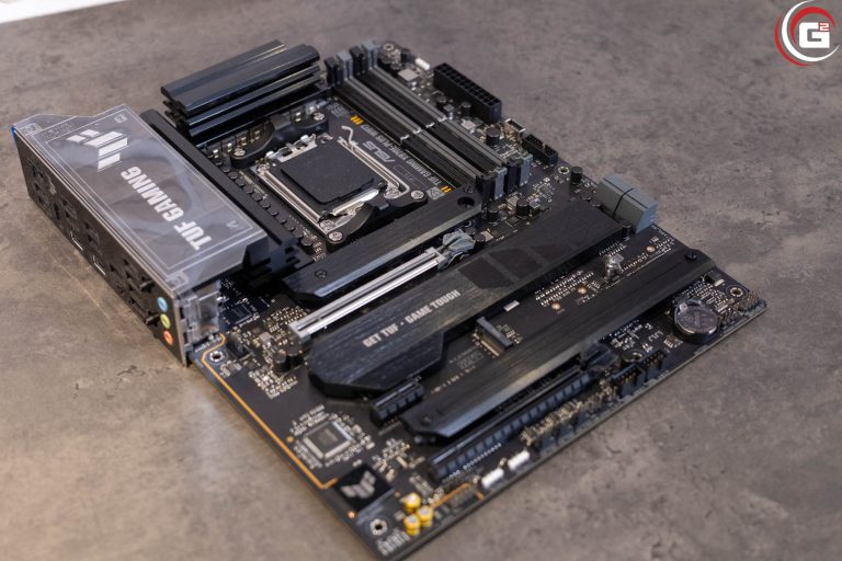 Das ASUS TUF GAMING X870E-PLUS WIFI7 im Test