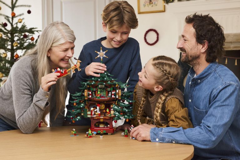 LEGO Weihnachtsexpress & Familien‑Baumdeko 2025 – Festliche Sets für Groß & Klein