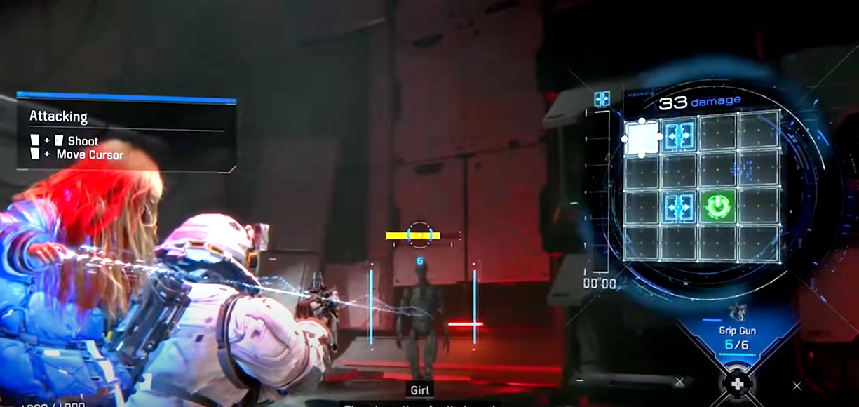 "Das Mädchen" hackt den Androiden Gegner.