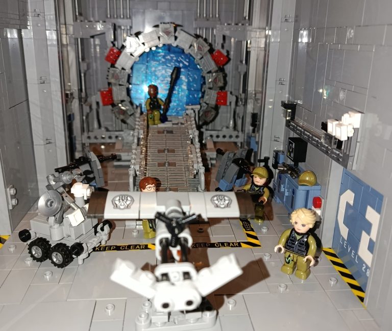 Stargate SG-1 Gateroom von BlueBrixx – Review des Sci-Fi-Klemmbausatzes