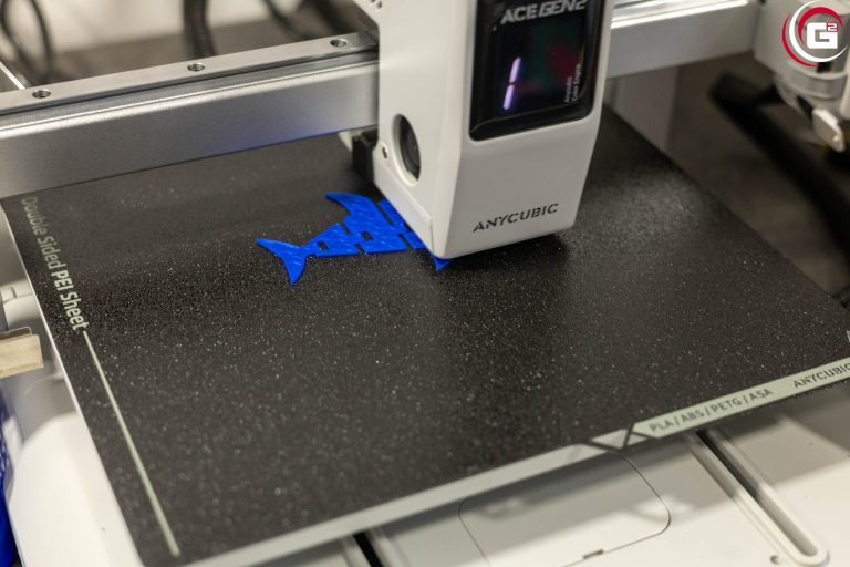 Der Anycubic Kobra X im Text – ein Budget freundlicher Mehrfarbdrucker