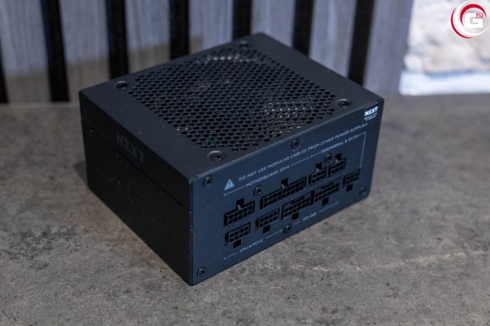 NZXT C850 SFX Gold-6