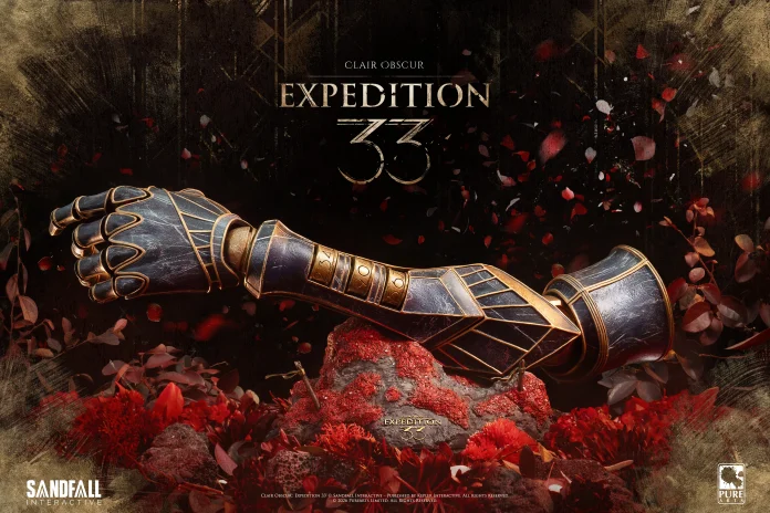 Der Arm von Protagonist Gustave als Life-Size-Replica