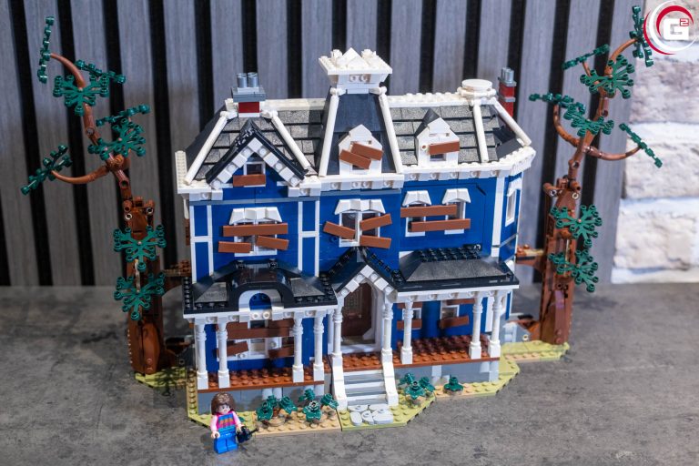 Das LEGO Icons 11370 Stranger Things: The Creel House im Test