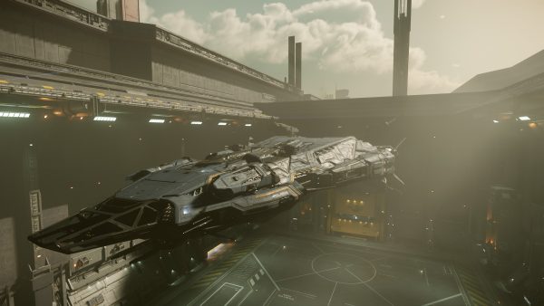 Star Citizen RSI Polaris leaving Area 18