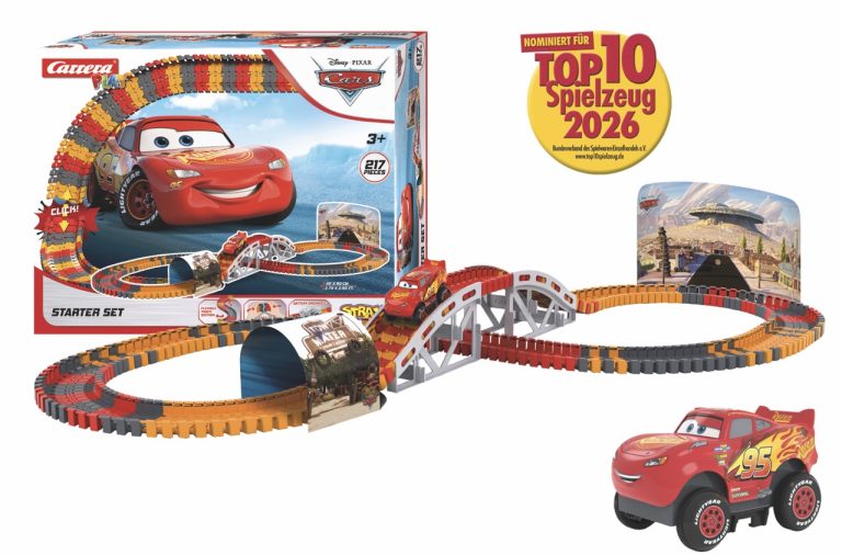 Carrera STRAX bringt kreative Cars-Abenteuer nach Radiator Springs